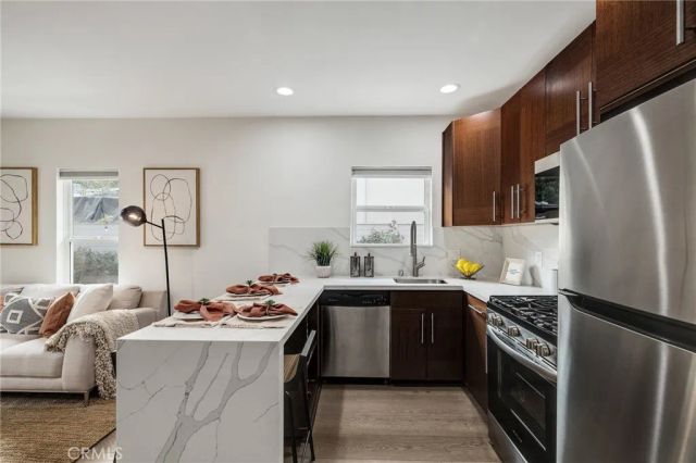 724 San Miguel Avenue, Venice, CA 90291