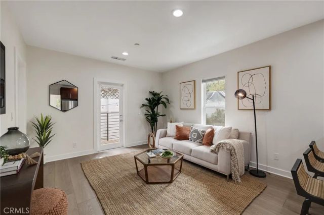 724 San Miguel Avenue, Venice, CA 90291