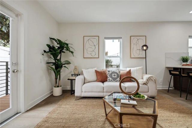 724 San Miguel Avenue, Venice, CA 90291