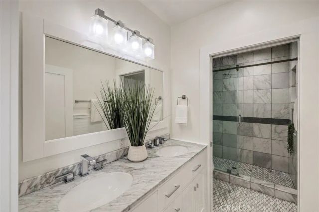 724 San Miguel Avenue, Venice, CA 90291