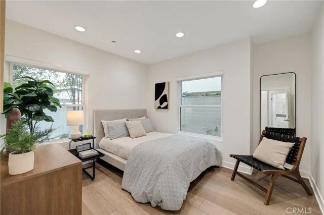 724 San Miguel Avenue, Venice, CA 90291