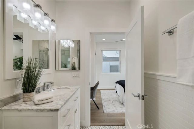 724 San Miguel Avenue, Venice, CA 90291