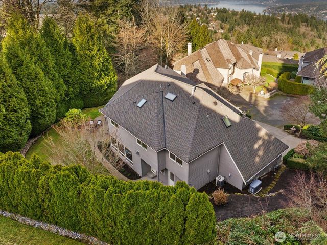 17164 SE 58th Street, Bellevue, WA 98006