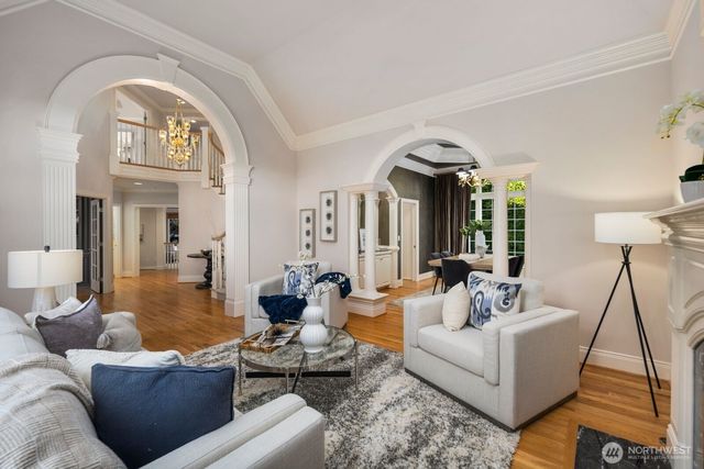 17164 SE 58th Street, Bellevue, WA 98006