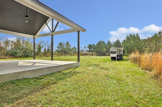 33 Road 5136, Cleveland, TX 77327