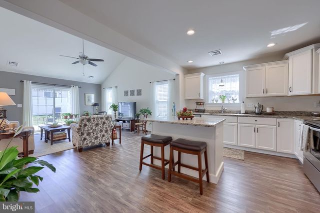 235 DYLAN DR, York, PA 17404
