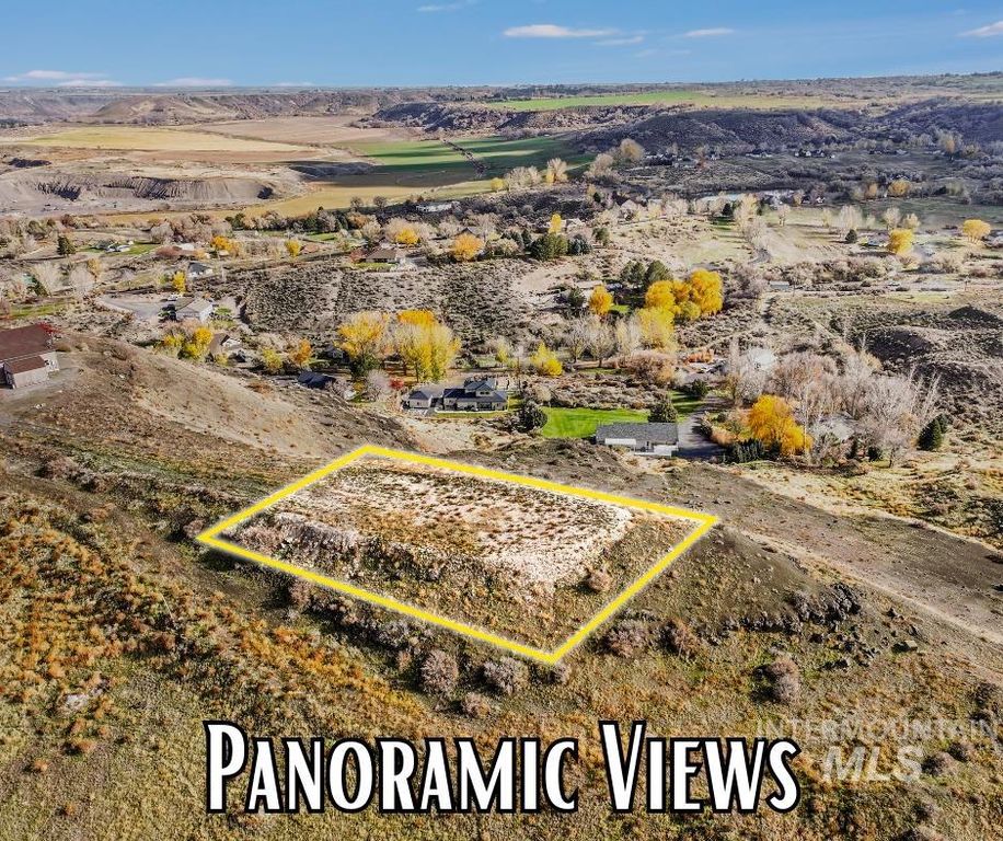 4504 Snake River Mesa, Buhl, ID 83316