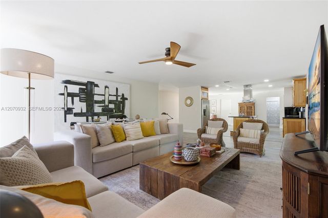 9780 Bel Aire Drive, Cutler Bay, FL 33157