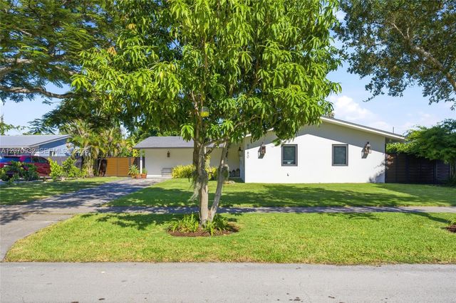 9780 Bel Aire Drive, Cutler Bay, FL 33157