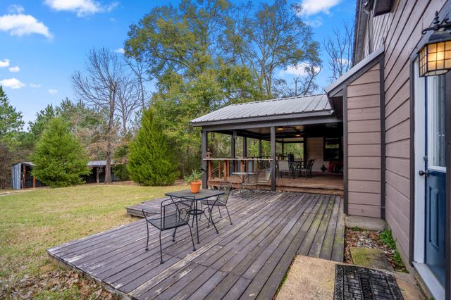 5415 Old Israel Road, Livingston, TX 77351