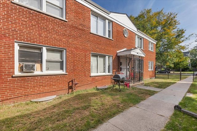 128 N MENARD Avenue, Chicago, IL 60644