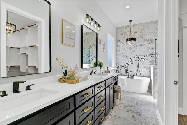 520 Highview Court, Godley, TX 76044