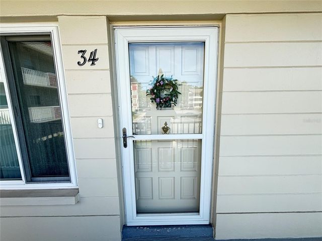 2262 SWEDISH DR. 34, Clearwater, FL 33763