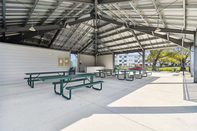 2262 SWEDISH DR. 34, Clearwater, FL 33763