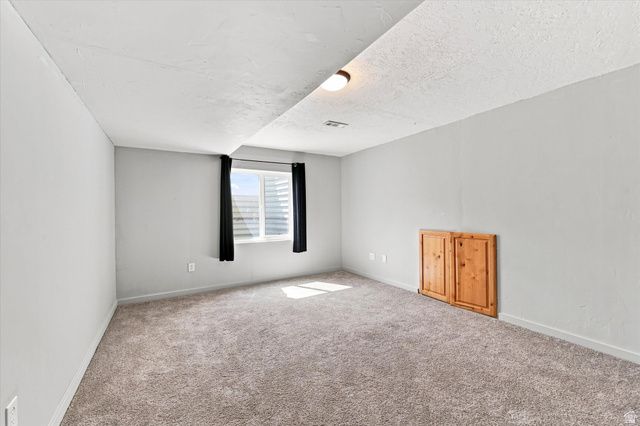 1396 S LUKAS LN, Saratoga Springs, UT 84045