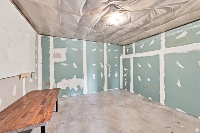 1396 S LUKAS LN, Saratoga Springs, UT 84045