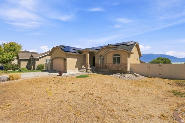 1396 S LUKAS LN, Saratoga Springs, UT 84045