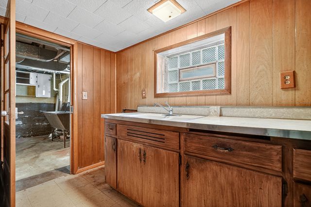 5359 S Nordica Avenue, Chicago, IL 60638