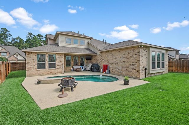 2752 Sterling Heights Lane, Conroe, TX 77385
