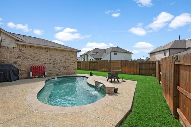 2752 Sterling Heights Lane, Conroe, TX 77385