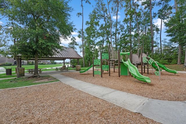 2752 Sterling Heights Lane, Conroe, TX 77385