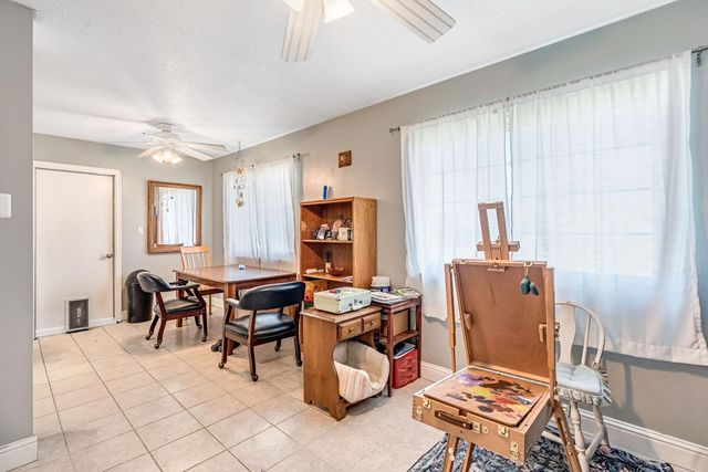 524 Rall Avenue, Clovis, CA 93612
