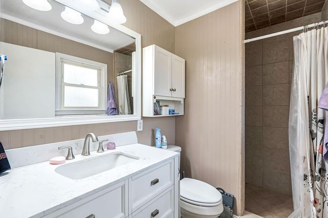 524 Rall Avenue, Clovis, CA 93612