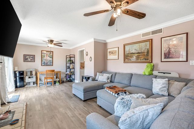 524 Rall Avenue, Clovis, CA 93612