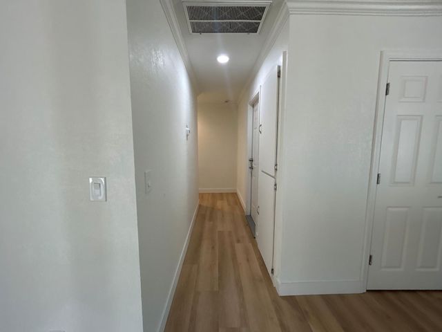 6636 Saint James Dr, Carmichael, CA 95608