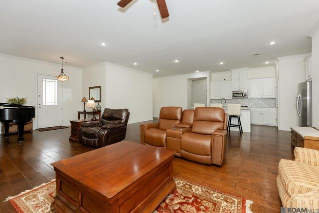 15427 Mistybrook Dr, Baton Rouge, LA 70816