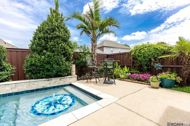 15427 Mistybrook Dr, Baton Rouge, LA 70816