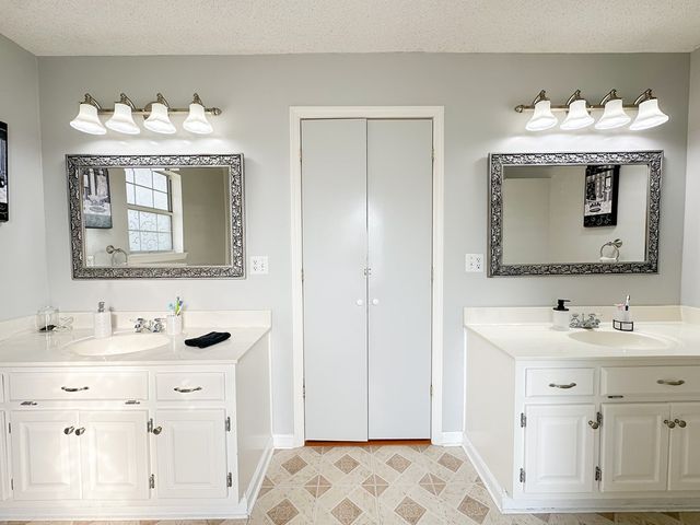 1239 Arabian Drive, Dalton, GA 30721