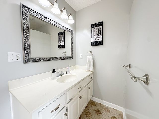 1239 Arabian Drive, Dalton, GA 30721