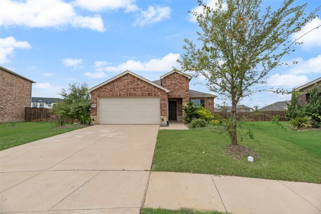 1802 Aslynn Circle, Aubrey, TX 76227