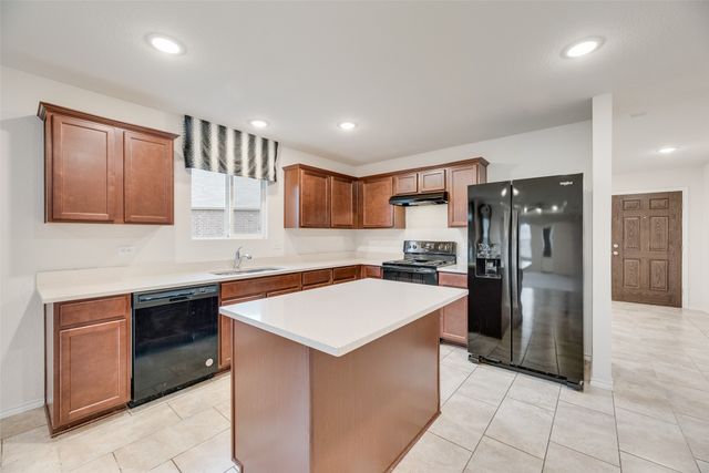 1802 Aslynn Circle, Aubrey, TX 76227
