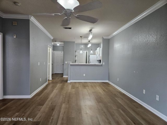 8290 GATE Parkway 152, Jacksonville, FL 32216