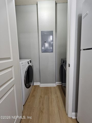 8290 GATE Parkway 152, Jacksonville, FL 32216
