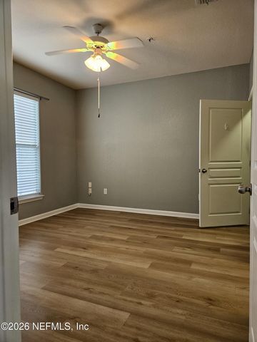 8290 GATE Parkway 152, Jacksonville, FL 32216