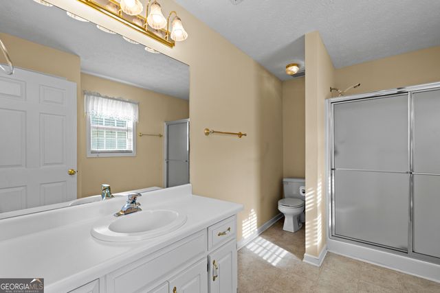 270 Autumn Glen Circle, Fayetteville, GA 30215