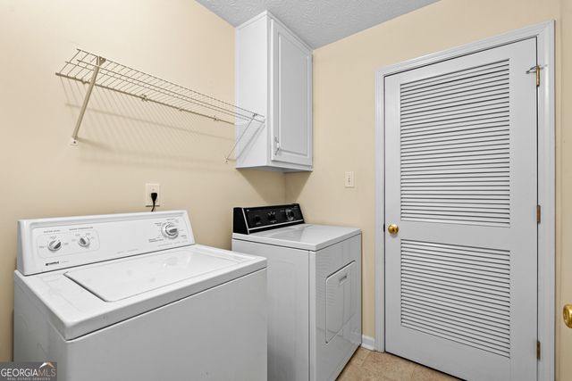 270 Autumn Glen Circle, Fayetteville, GA 30215