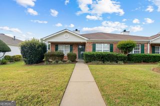 270 Autumn Glen Circle, Fayetteville, GA 30215