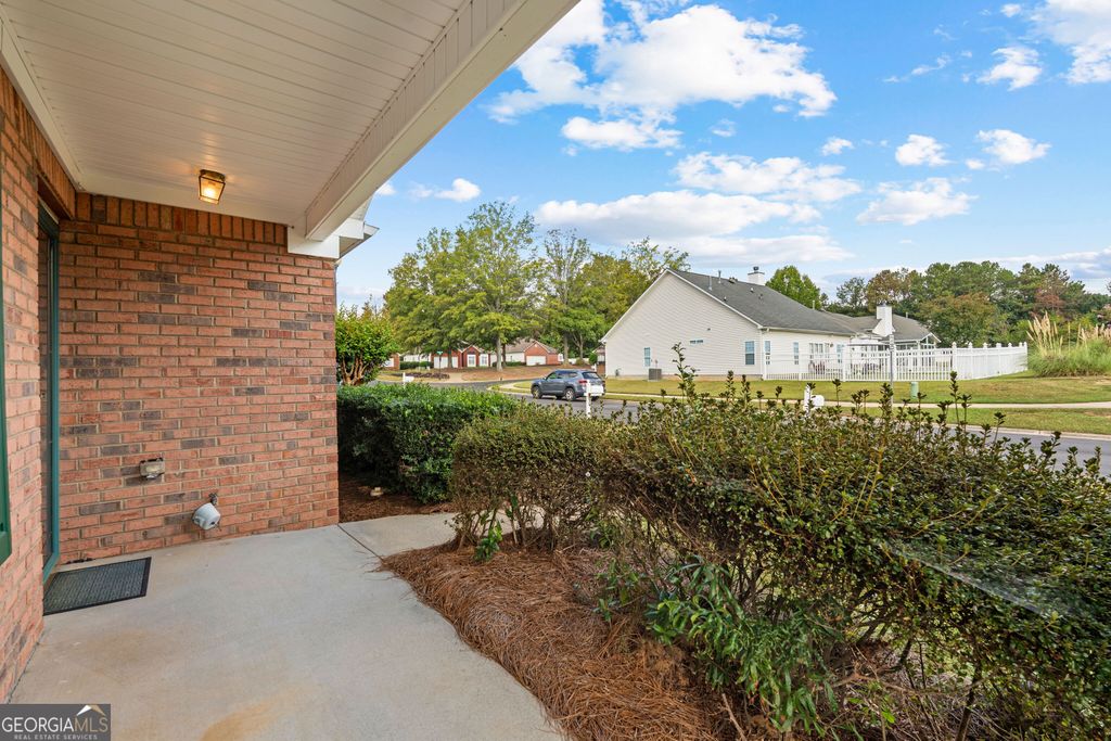 270 Autumn Glen Circle, Fayetteville, GA 30215 — photo 5