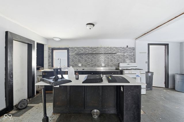 2317 Fletcher Street, Anderson, IN 46016