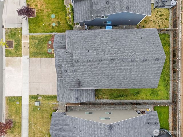 9984 Jackson Street SE, Yelm, WA 98597