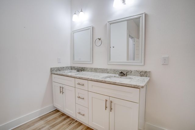 1756 Thomas Street, Niceville, FL 32578