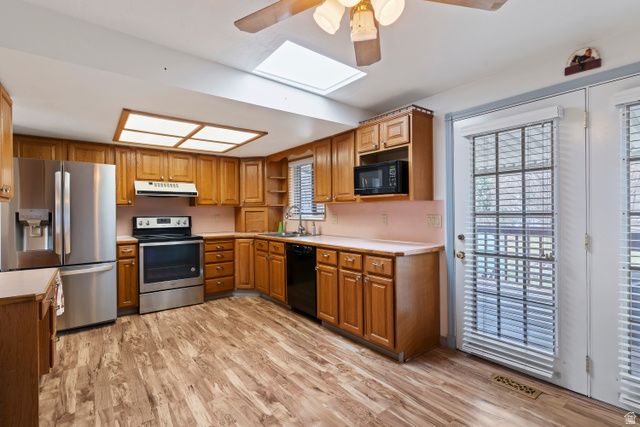 2568 W 5225 S, Roy, UT 84067