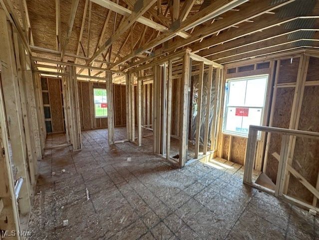 420 Honeycrisp Drive NE, Louisville, OH 44641