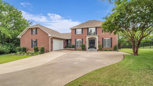2506 Oakbrook Circle, Sherman, TX 75092
