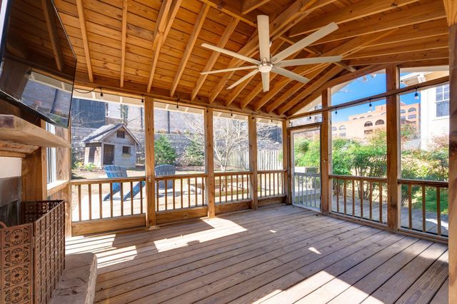 117 Kenner Ave, Nashville, TN 37205