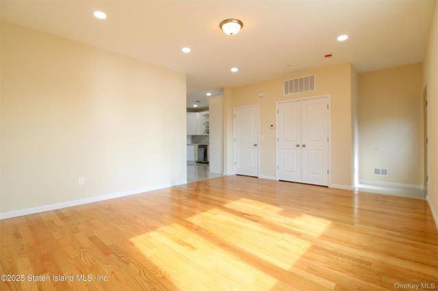 105 Perry avenue, Staten Island, NY 10314